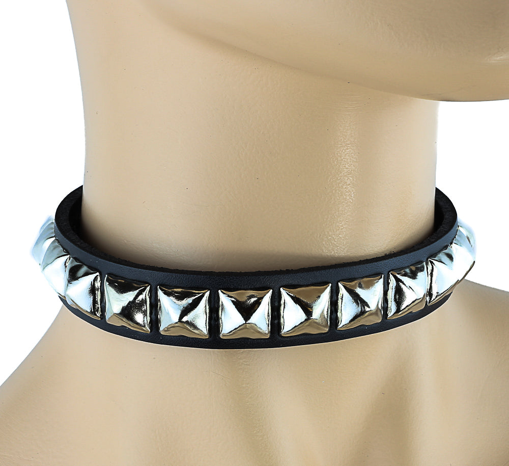 Large Pyramid Studded Choker – Roadkill13