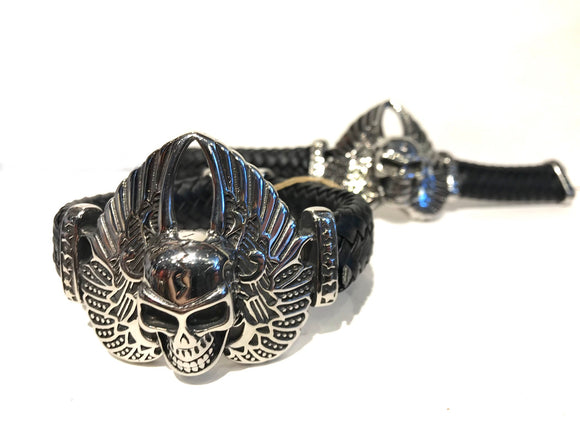 Large stainless steel skull with wings and leather band